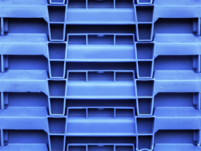 How Cardboard Moving Boxes Stack Up Against Reusable Moving Bins: Pros and&nbsp;Cons